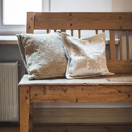 Classical Large On Alberta Street, Free Locked Parking Apartamento