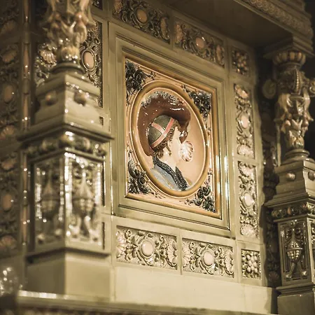 Apartamento Classical Large On Alberta Street, Free Locked Parking