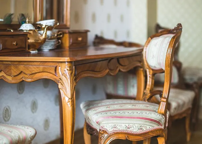 Classical Large On Alberta Street, Free Locked Parking * Riga