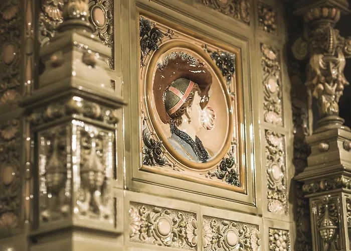 Apartment Classical Large On Alberta Street, Free Locked Parking